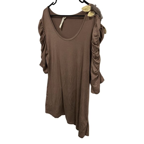 Susan Lawrence Brown Ruched Sleeve Top With Floral Accent Top Size Large - Picture 3 of 8